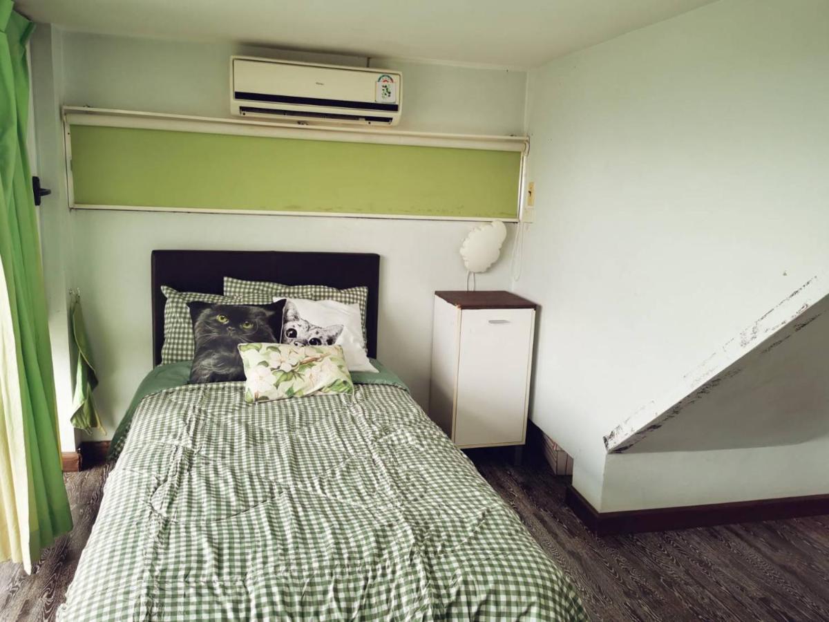 Summer Apartel Apartment